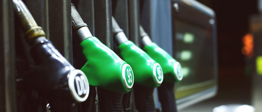 Why Your Car's Fuel Consumption Increases During the UAE Summer: 7 Hidden Reasons 