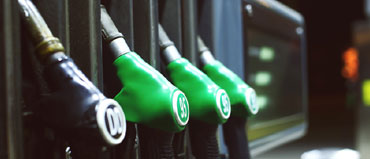 Why Your Car's Fuel Consumption Increases During the UAE Summer: 7 Hidden Reasons 