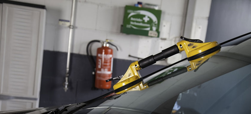 Car Windshield Replacement Abu Dhabi